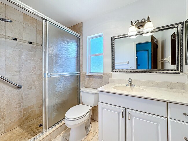 Building Photo - 13850 Co Rd 512