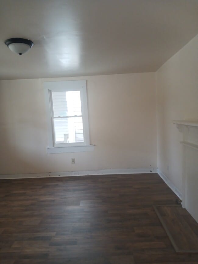 Building Photo - 1414 N Main St