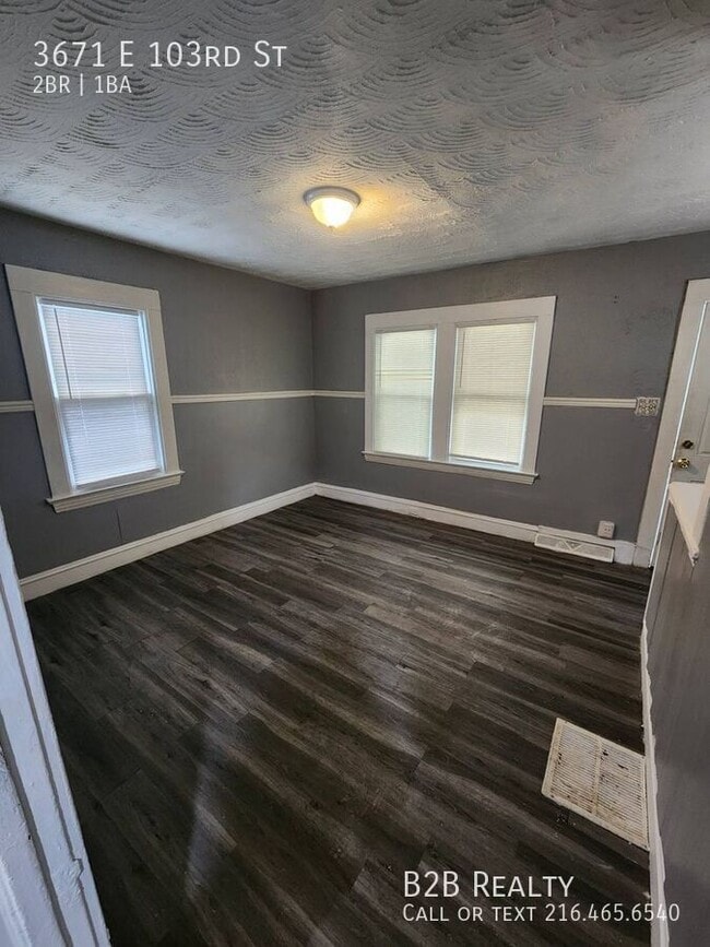 Building Photo - 3671 E 103rd St