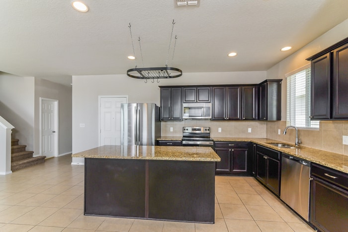 Building Photo - 11938 Silent Cyn