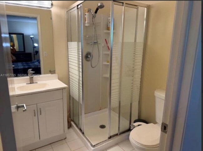 Building Photo - 3089 NE 183rd Ln