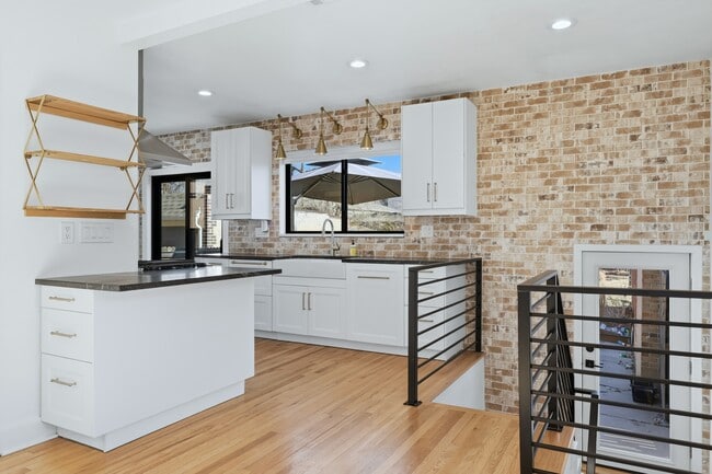 Building Photo - 2836 Vrain St