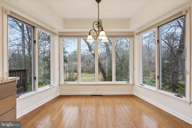 Building Photo - 3116 Wynford Dr