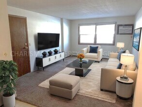 Building Photo - 2 BD - WHEN LOCATION, COMMUNITY AND PRICE MATTER...THIS IS THE PLACE FOR YOU!