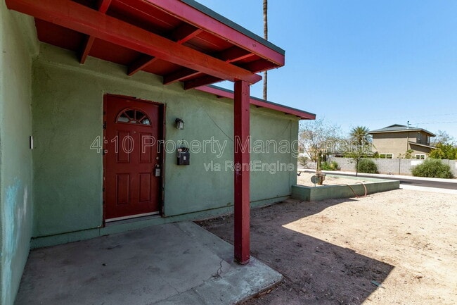 Building Photo - 1117 N 13th St