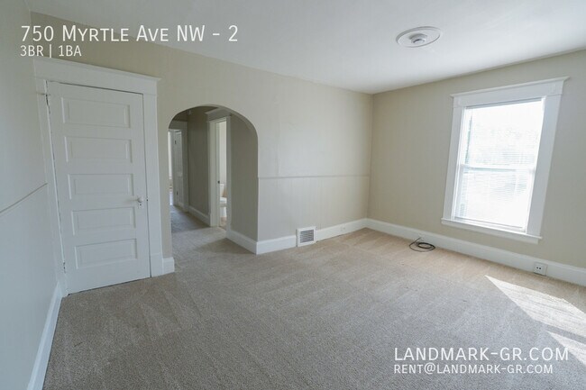 Building Photo - 750 Myrtle St NW