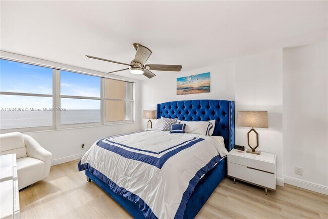 Building Photo - 2201 S Ocean Dr