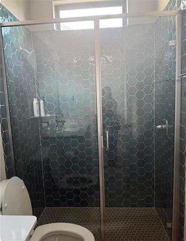 Building Photo - 8441 Wembley