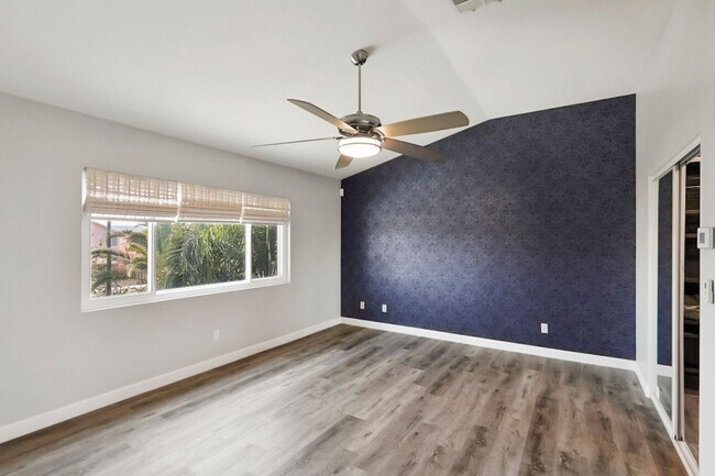 Building Photo - West Vegas Pool Home With First Floor Bed ...