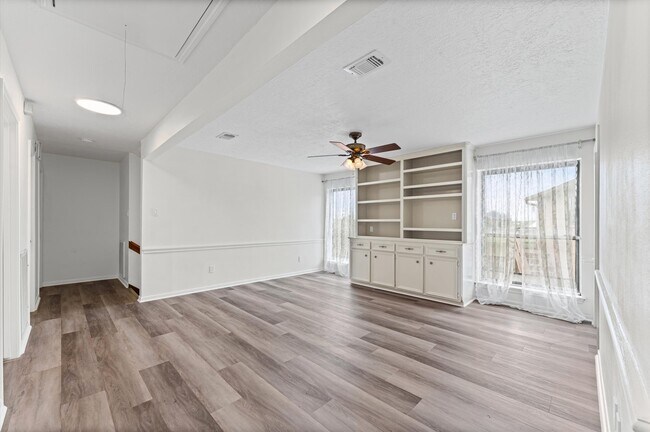 Building Photo - 110 Shadow Wood Dr