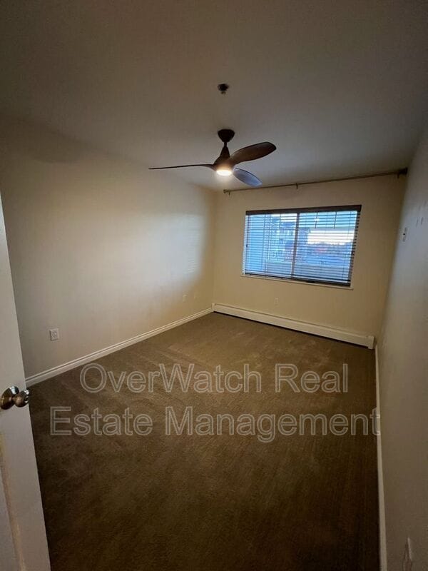 Building Photo - 11351 Discovery View Dr