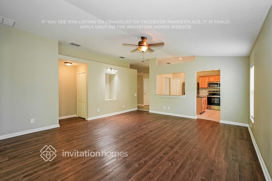 Building Photo - 4315 Marchmont Blvd