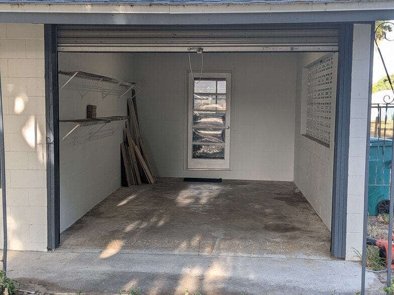 Building Photo - 503 Willard Ave