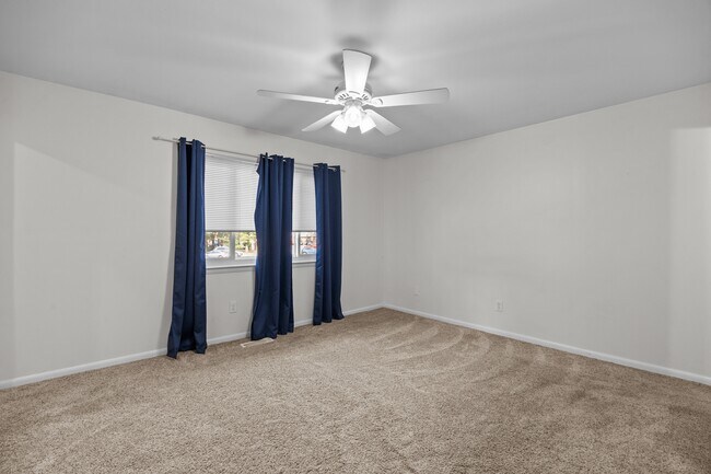 Building Photo - 1148 Willow Green Dr