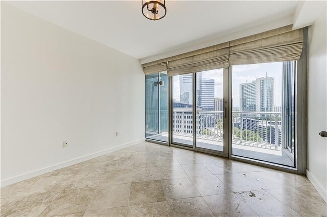 Building Photo - 3338 Peachtree Rd