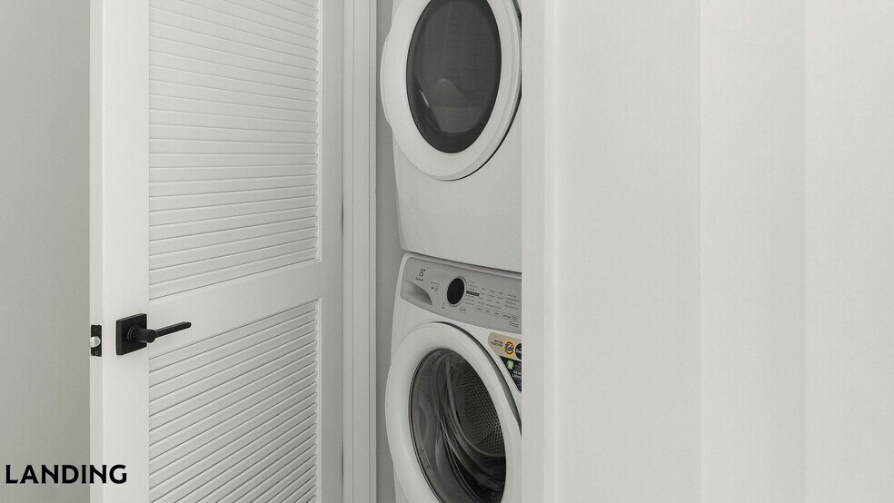 Building Photo - 1007 S Mint St