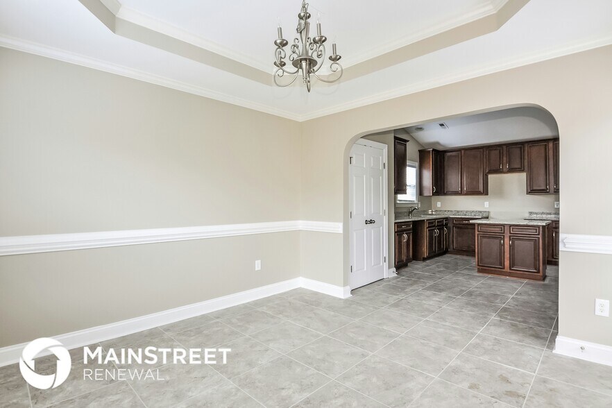 Building Photo - 644 Cherry Plum Ct