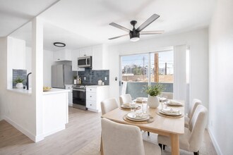 Building Photo - 5740 Camellia Ave