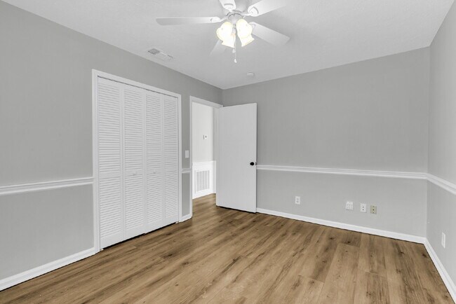 Building Photo - Location, Space and convenience at this adorable home.