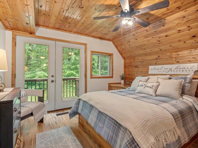 Building Photo - 29929 Aztec Cir