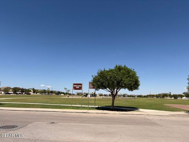Building Photo - 7029 Copper Town Dr