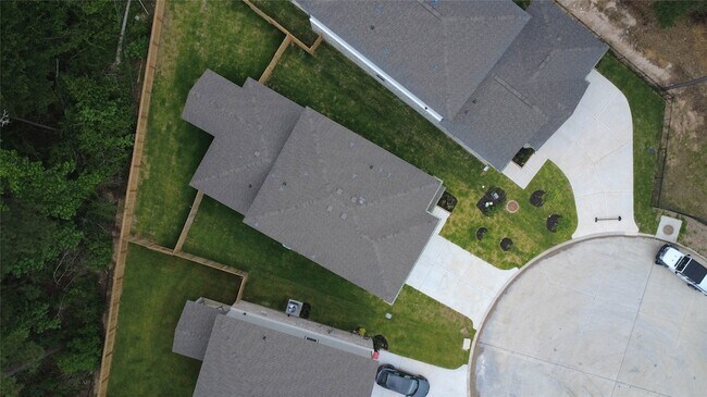 Building Photo - 8506 Blueberry Ash St