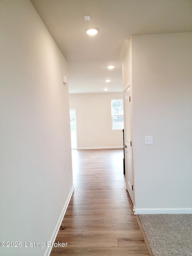 Building Photo - 8308 Fairmount Rd