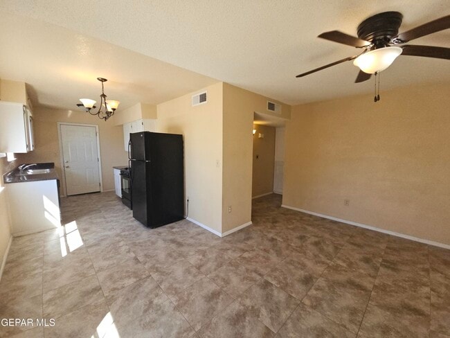 Building Photo - 3700 Devore Ct