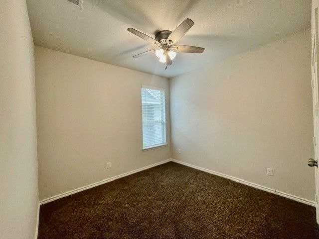 Building Photo - 803 Mineral Wells Ln