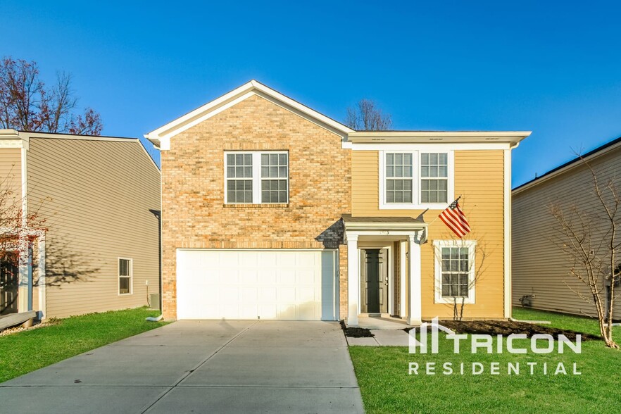Building Photo - 1413 Bluestem Dr