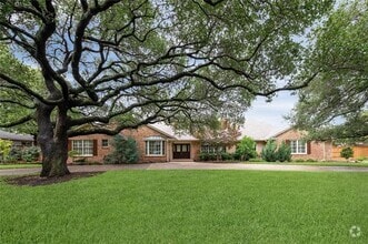 Building Photo - 5228 Tanbark Rd