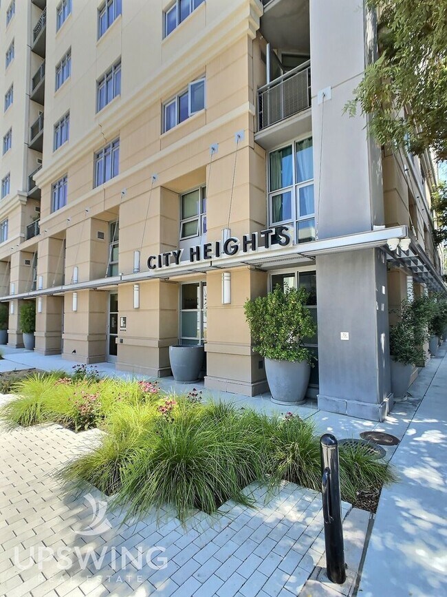 Building Photo - Fantastic 2 Bedroom/2 Bath at City Heights