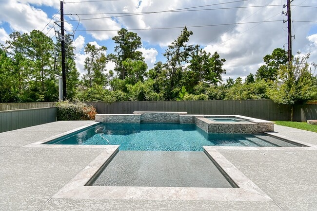 Building Photo - 86 S Waterbridge Dr