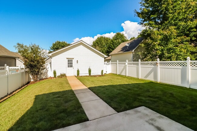Building Photo - 9733 Tidal Ct