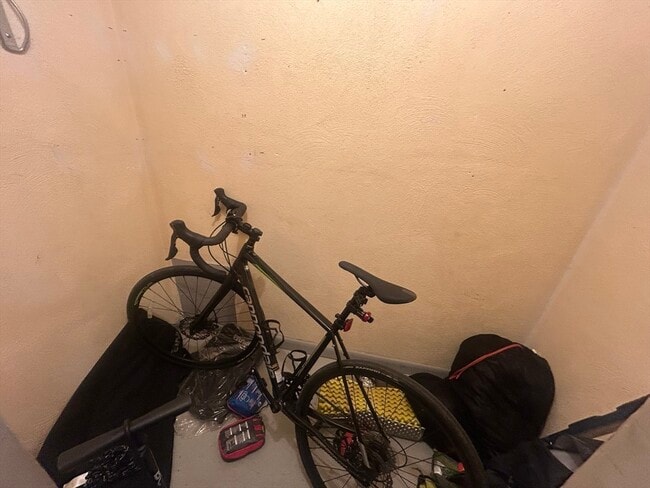 Building Photo - 34 Hamilton Rd