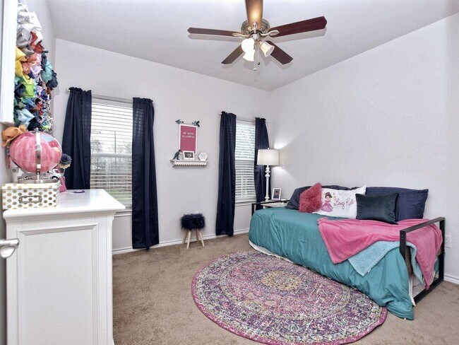 Building Photo - 106 Ninole Ct