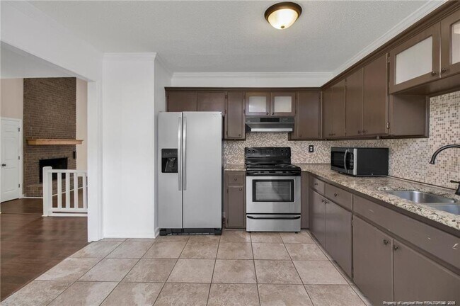 Building Photo - 353 Bahama Loop