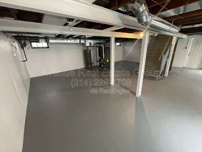 Building Photo - 2944 Moniteau Dr