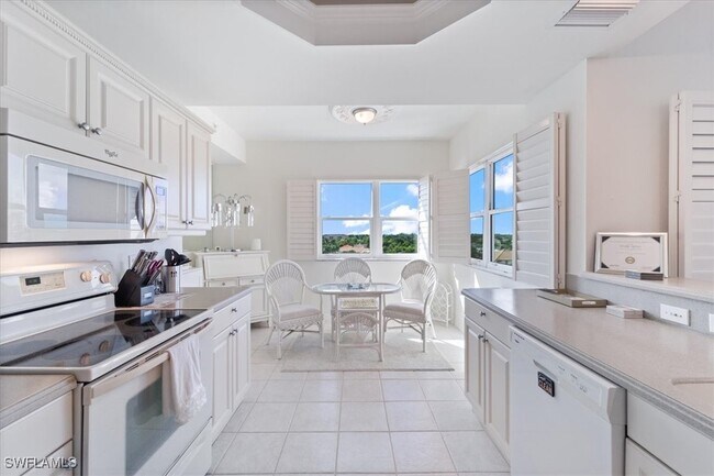 Building Photo - 14819 Laguna Dr