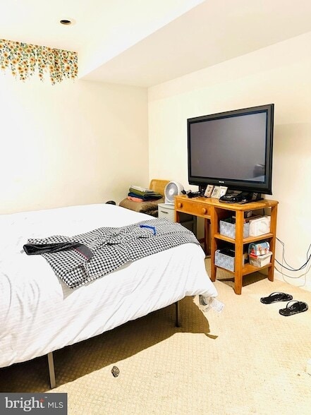 Building Photo - 17816 Singh Ct