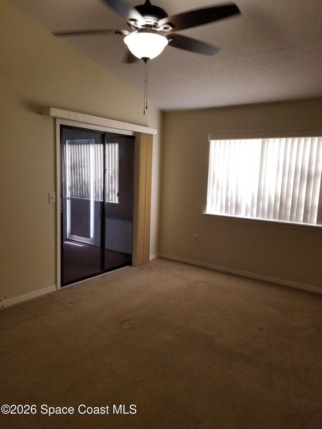 Building Photo - 3584 Muirfield Dr