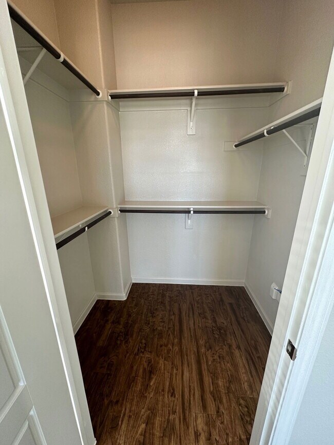 Building Photo - 27040 US-380