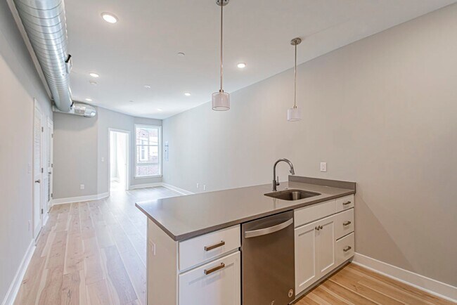 Building Photo - 1448 S 52nd St