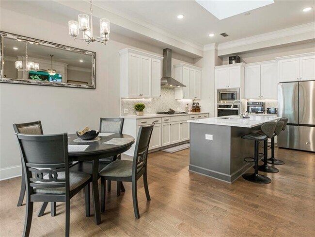 Building Photo - 775 Stickley Oak Way