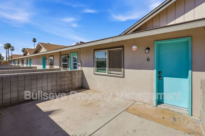 Building Photo - 840 E Turney Ave