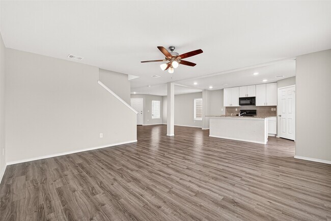 Building Photo - 26107 Idleford Ln