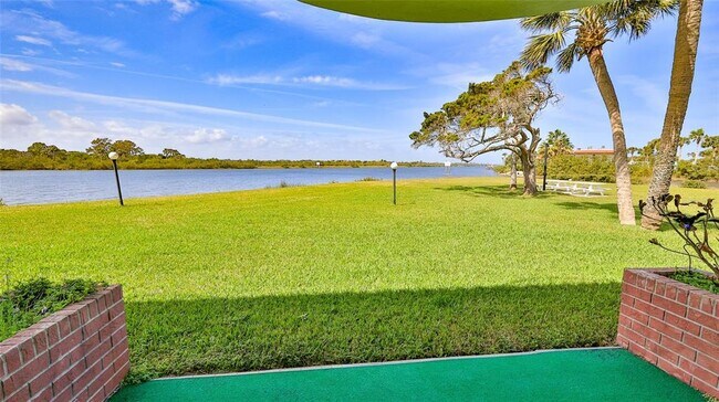 Building Photo - 61 Ocean Palm Villa S