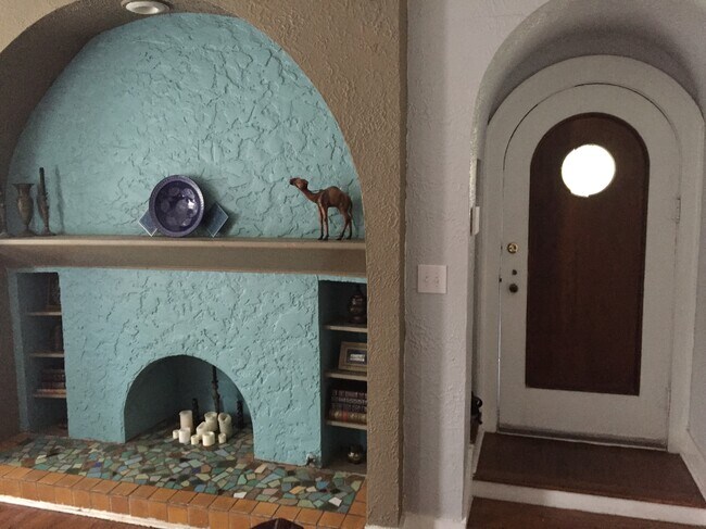 Building Photo - 334 Furr Dr