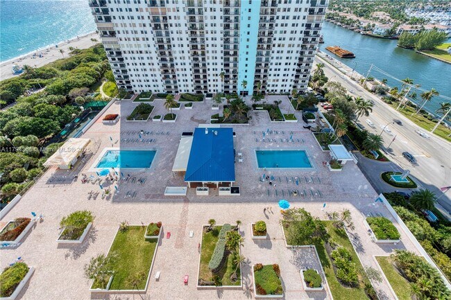 Building Photo - 1201 S Ocean Dr