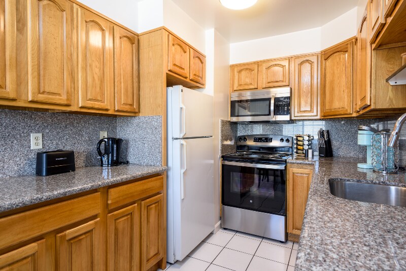Building Photo - 3567 Farm Hill Blvd